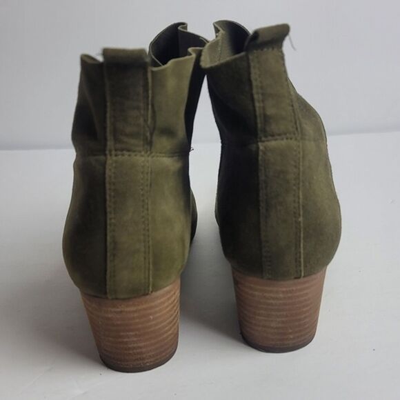 Steve Madden Womens Sz 7.5 Harber Ankle Boots Suede Olive Green Low Shaft Boots - Picture 4 of 8